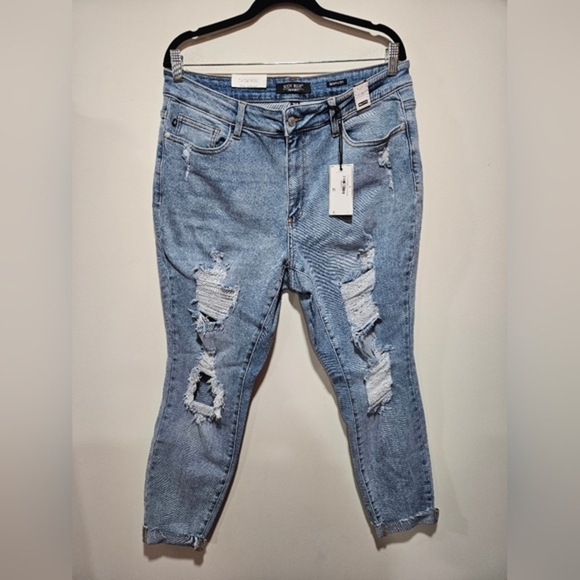 Judy Blue Jeans‎ - Picture 1 of 7